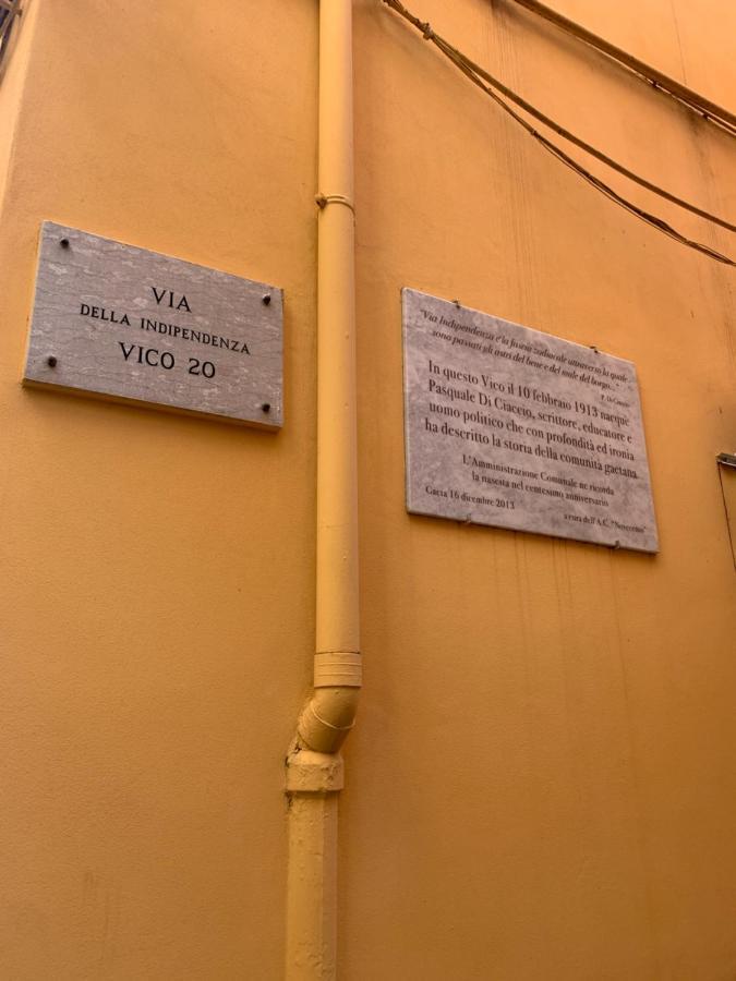 Casetta Blue House Gaeta Via Dell'Indipendenza Екстер'єр фото