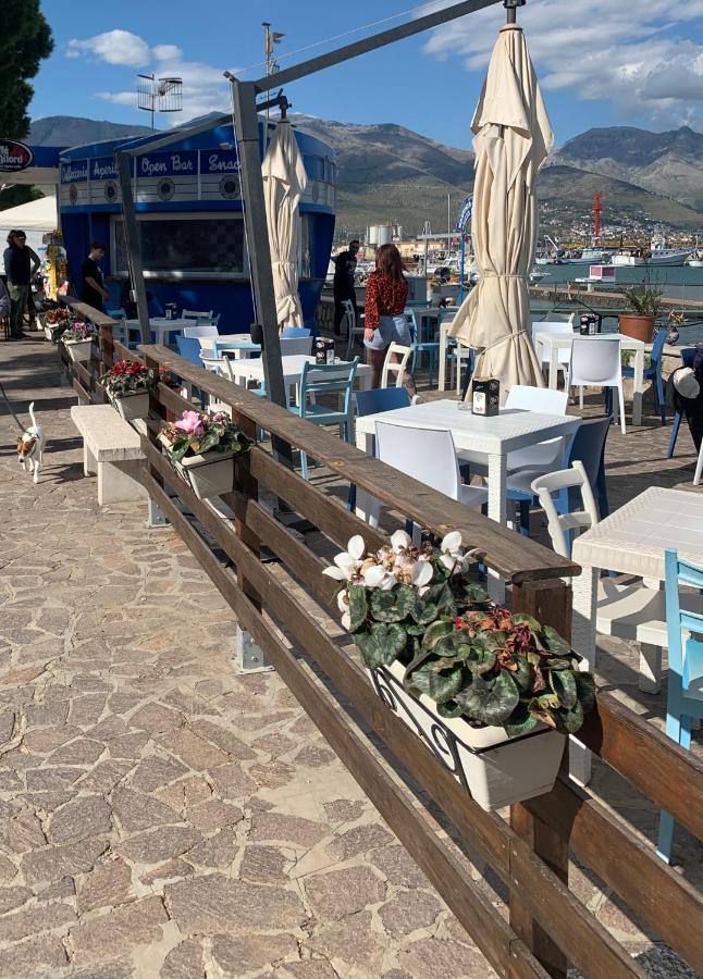 Casetta Blue House Gaeta Via Dell'Indipendenza Екстер'єр фото